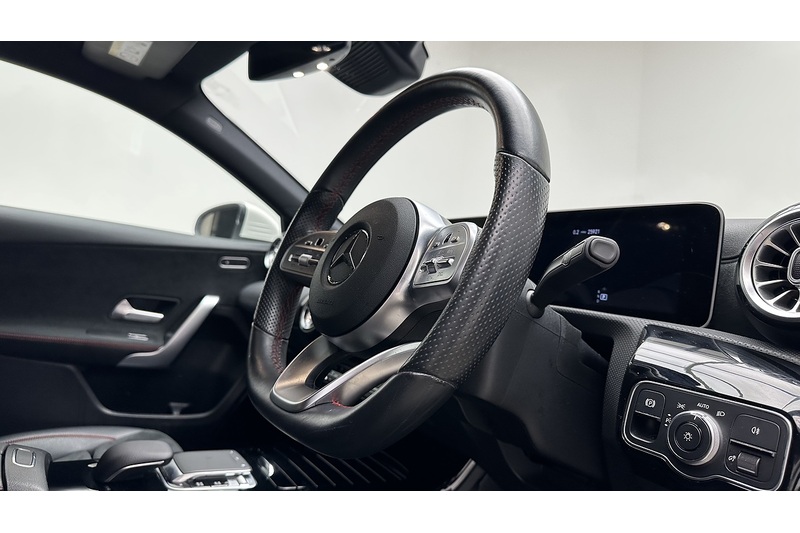 Mercedes-Benz A Class A220 AMG Line - U1300