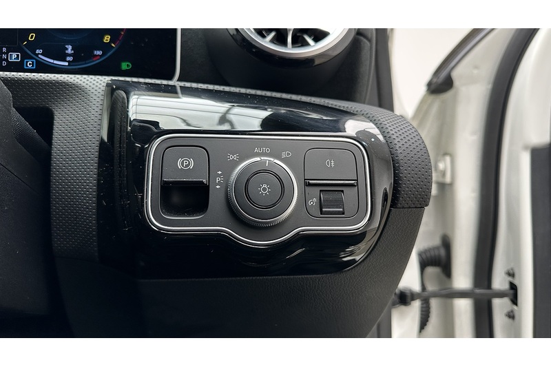 Mercedes-Benz A Class A220 AMG Line - U1300