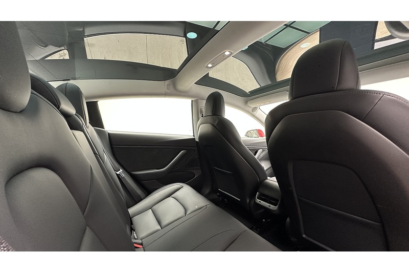 Tesla Model 3 Long Range - U1314