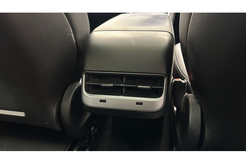 Tesla Model 3 Long Range - U1314