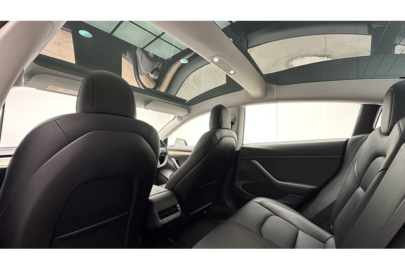 Tesla Model 3 Performance - U1413