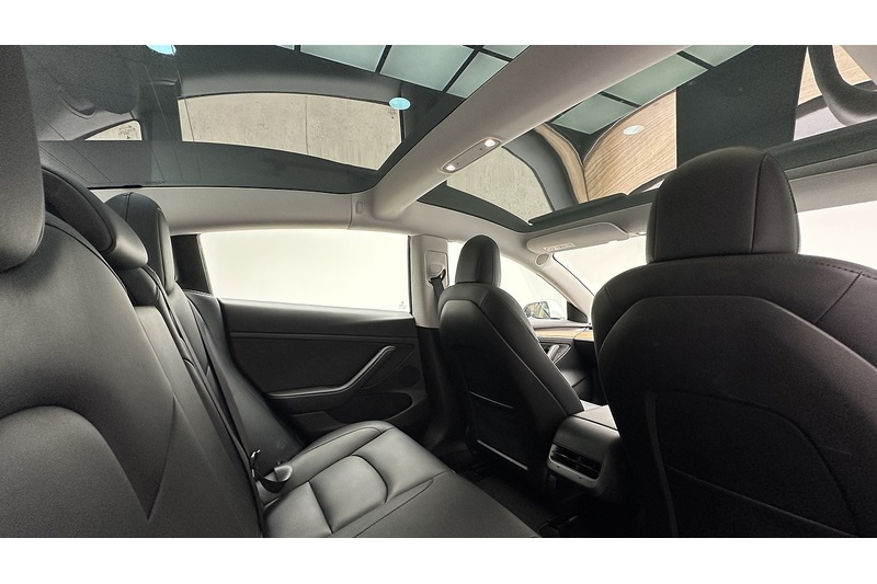 Tesla Model 3 Performance - U1413