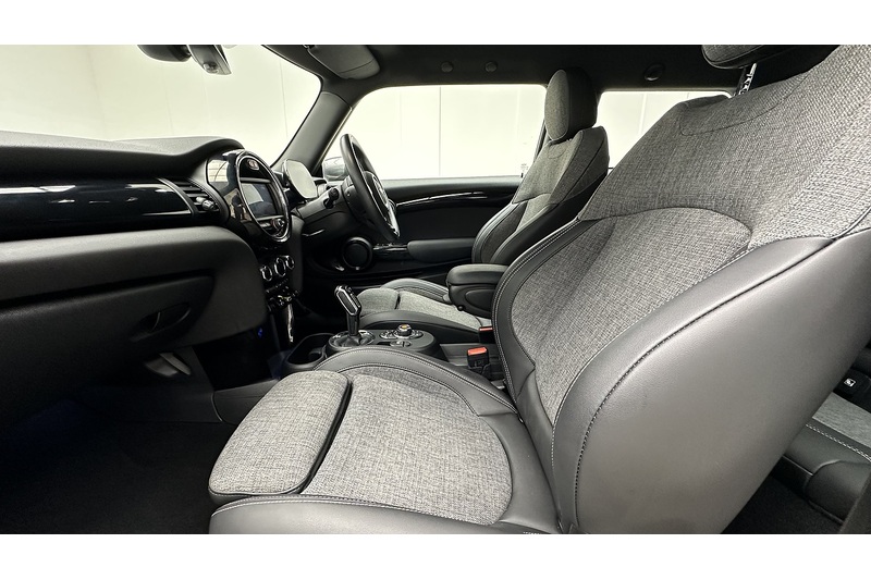 MINI Electric Hatch Cooper SE Level 2 - U1417