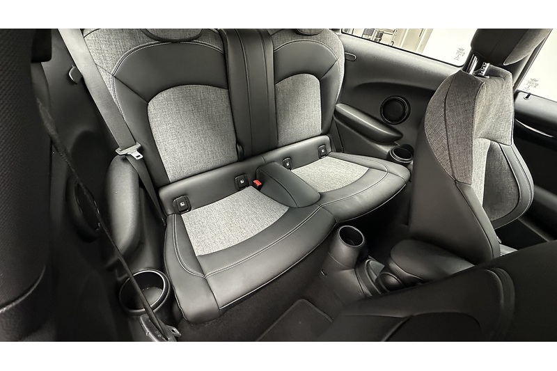 MINI Electric Hatch Cooper SE Level 2 - U1417