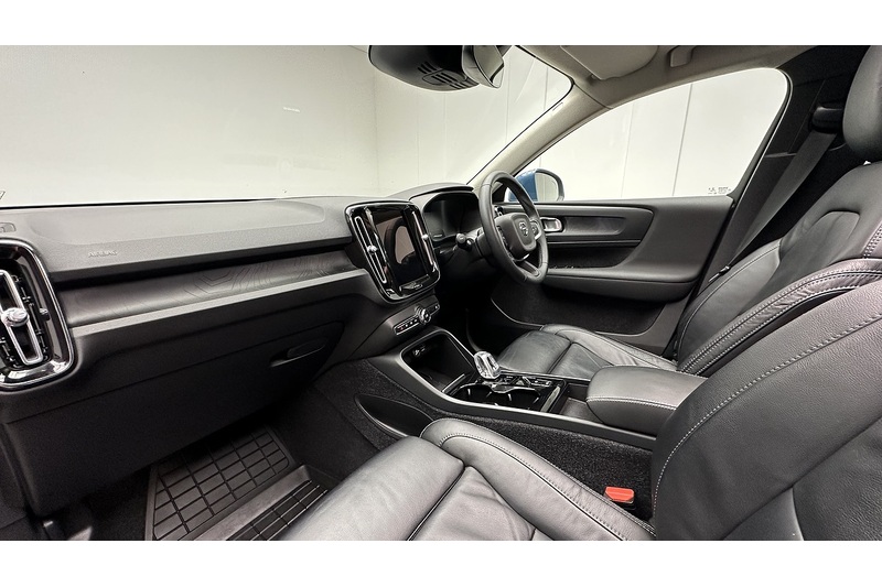 Volvo XC40 h T5 Ultimate Bright - U1446