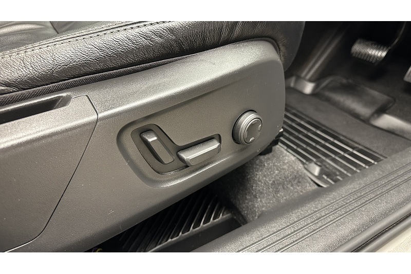 Volvo XC40 h T5 Ultimate Bright - U1446