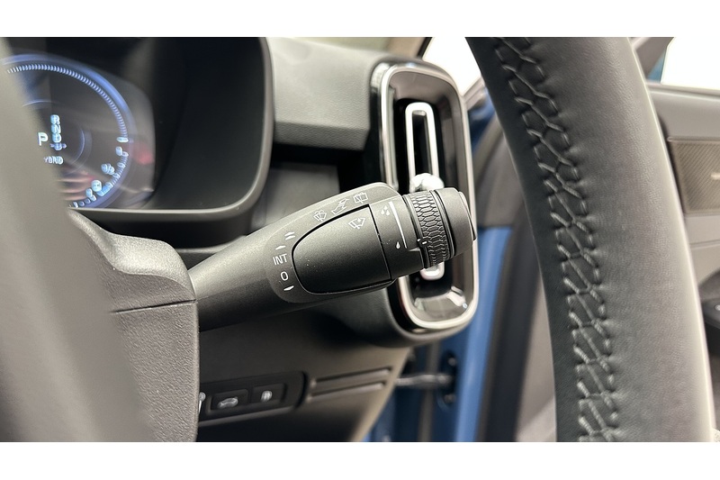 Volvo XC40 h T5 Ultimate Bright - U1446