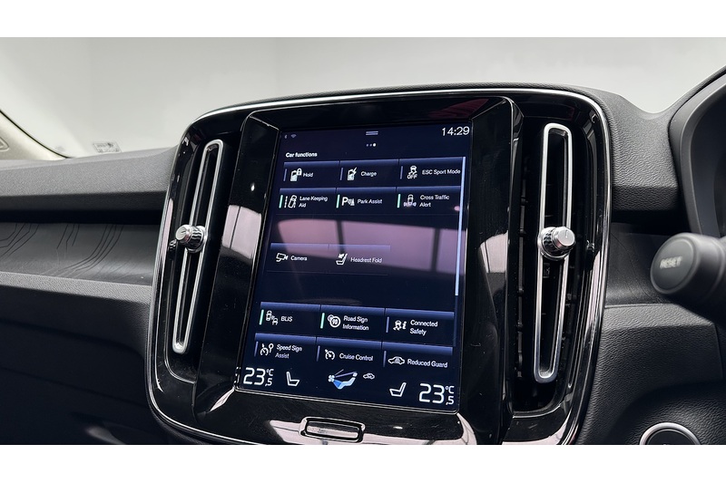 Volvo XC40 h T5 Ultimate Bright - U1446