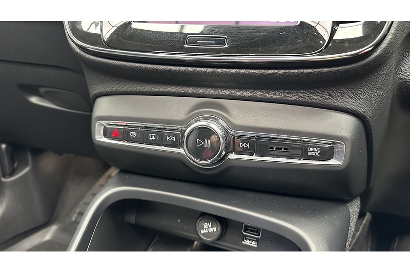 Volvo XC40 h T5 Ultimate Bright - U1446