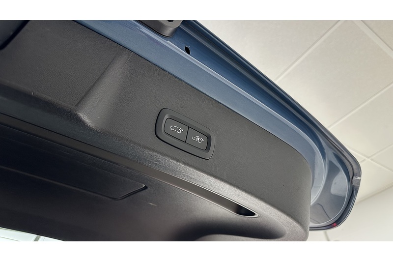 Volvo XC40 h T5 Ultimate Bright - U1446