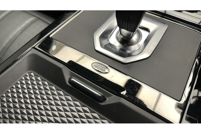 Land Rover Range Rover Evoque P250 MHEV R-Dynamic HSE - U1517