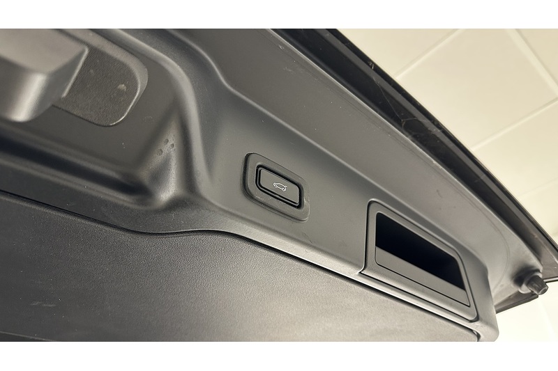 Land Rover Range Rover Evoque P250 MHEV R-Dynamic HSE - U1517