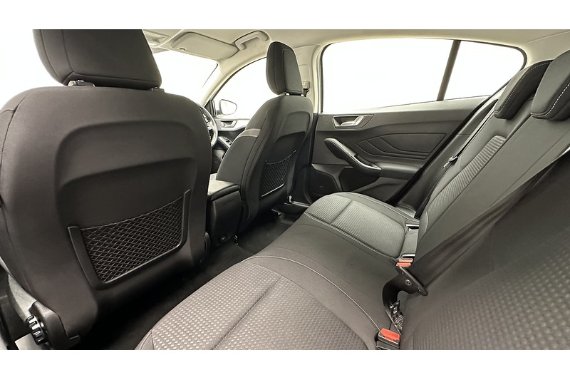 Ford Focus T EcoBoost Zetec - U1543