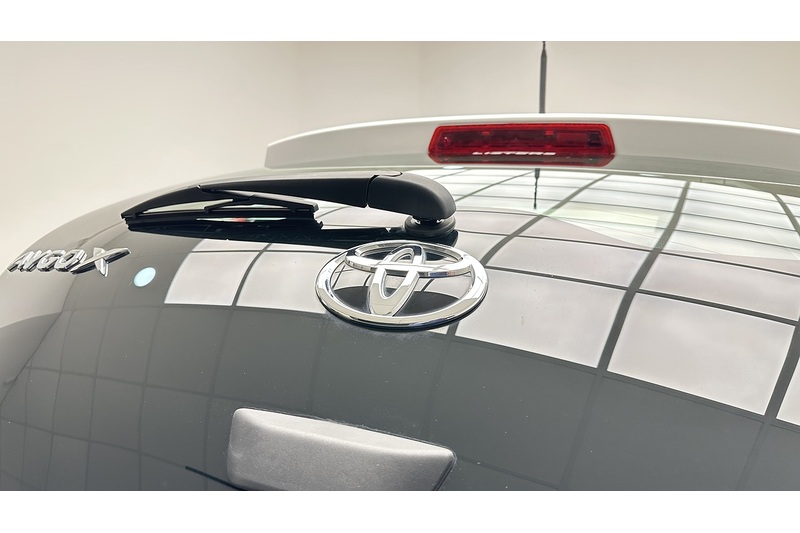 Toyota Aygo X VVT-i Pure - U1545