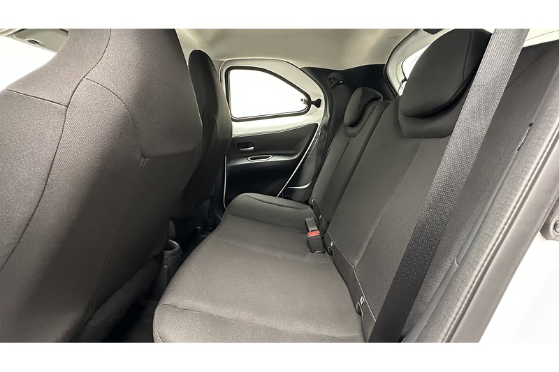 Toyota Aygo X VVT-i Pure - U1545