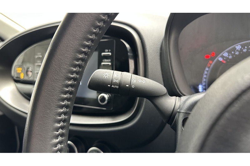 Toyota Aygo X VVT-i Pure - U1545