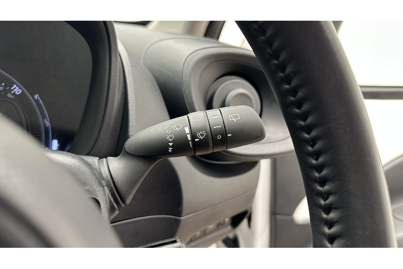 Toyota Aygo X VVT-i Pure - U1545