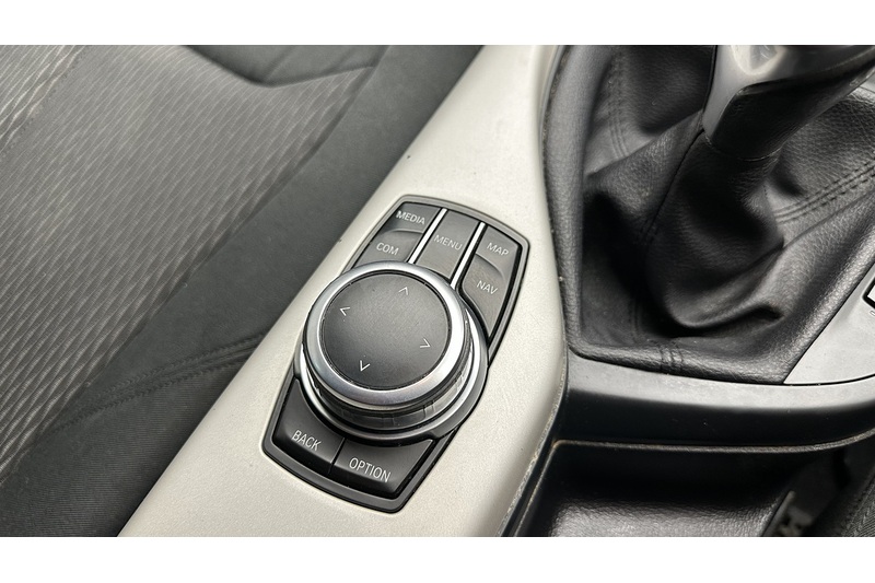 BMW 1 Series 116d SE Business - U1555