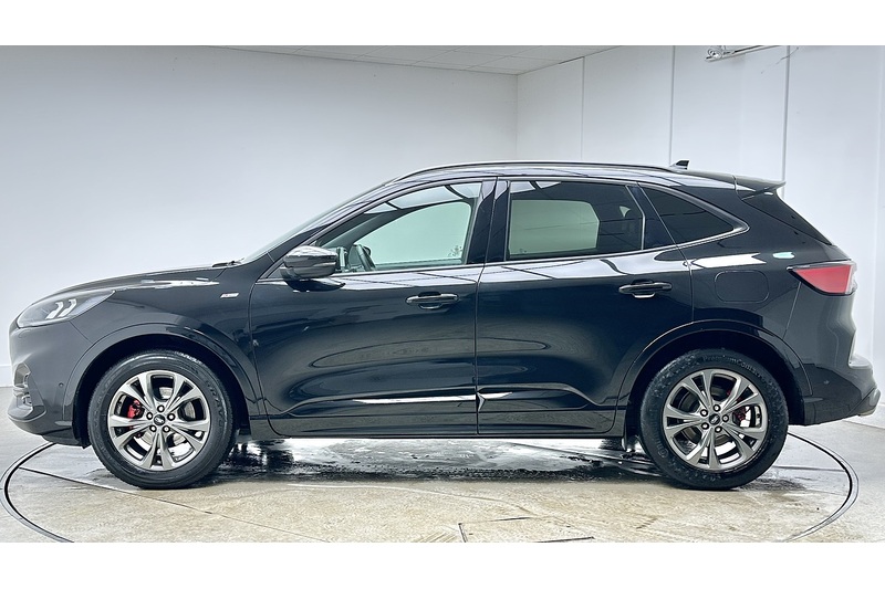 Ford Kuga T EcoBoost ST-Line First Edition - U1590