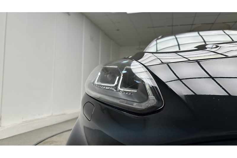 Ford Kuga T EcoBoost ST-Line First Edition - U1590