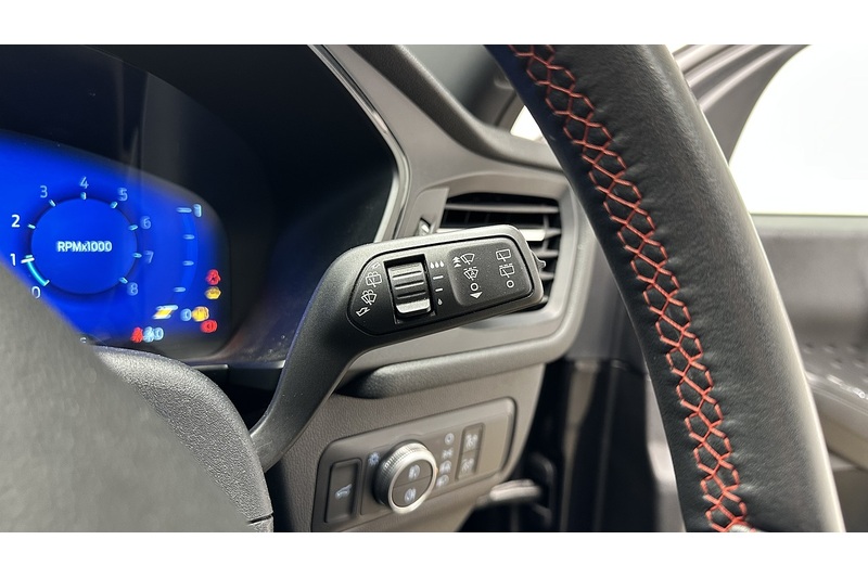 Ford Kuga T EcoBoost ST-Line First Edition - U1590