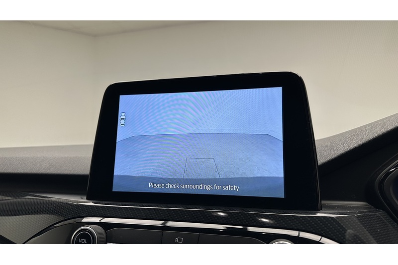 Ford Kuga T EcoBoost ST-Line First Edition - U1590