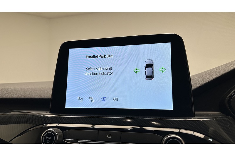 Ford Kuga T EcoBoost ST-Line First Edition - U1590