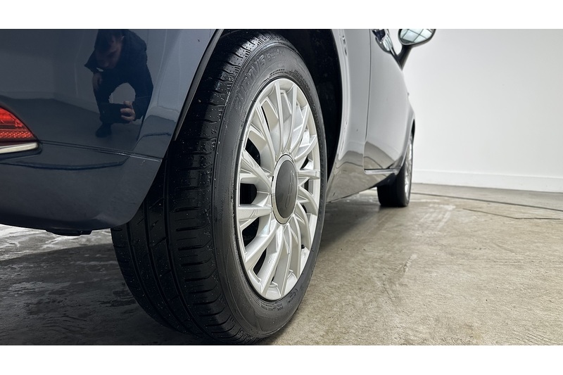 Fiat 500 Lounge - U1637