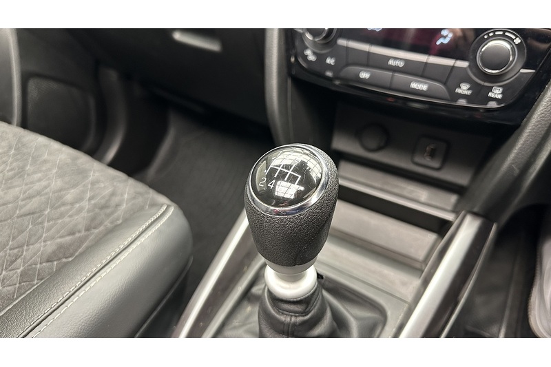 Suzuki Vitara Boosterjet MHEV SZ5 - U1638