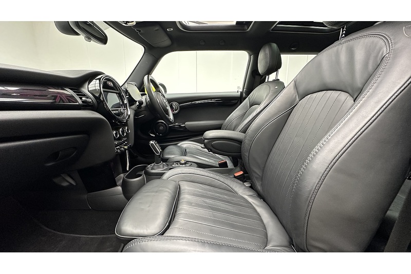 MINI Electric Hatch Cooper SE Level 3 - U1643