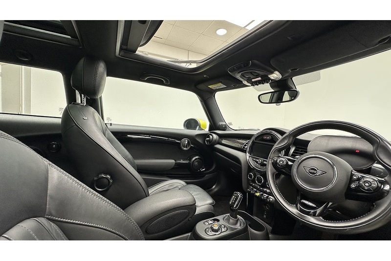 MINI Electric Hatch Cooper SE Level 3 - U1643