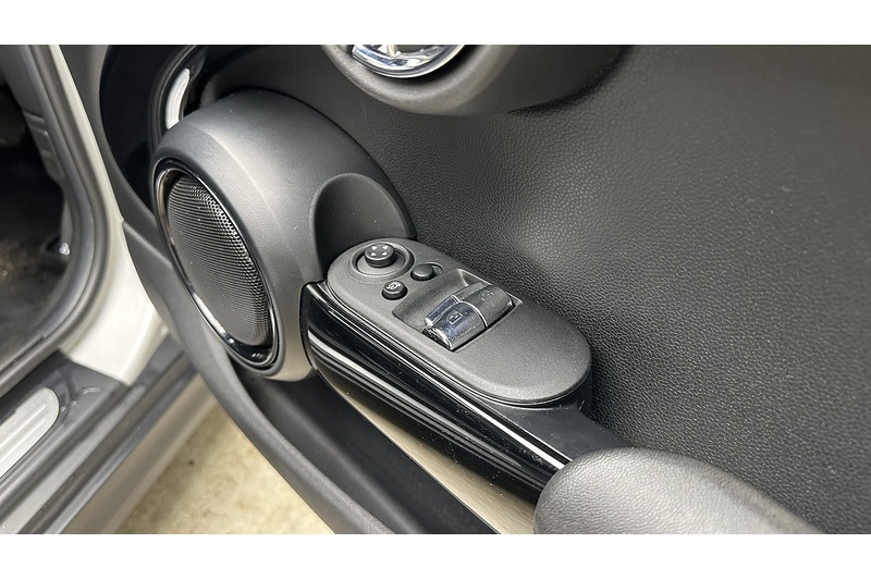 MINI Electric Hatch Cooper SE Level 3 - U1643