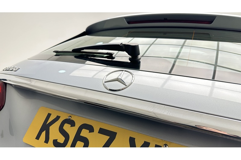 Mercedes-Benz C Class C220d Sport - U1677