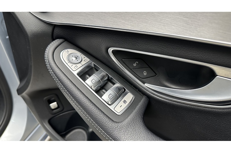 Mercedes-Benz C Class C220d Sport - U1677