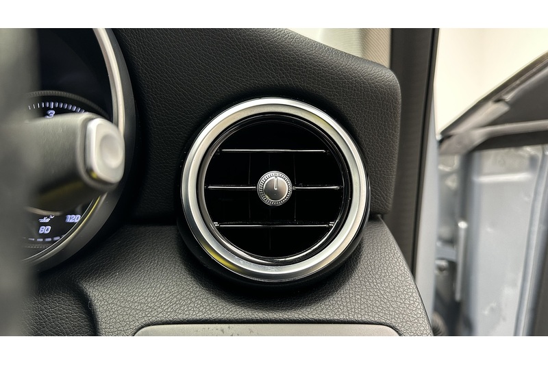 Mercedes-Benz C Class C220d Sport - U1677