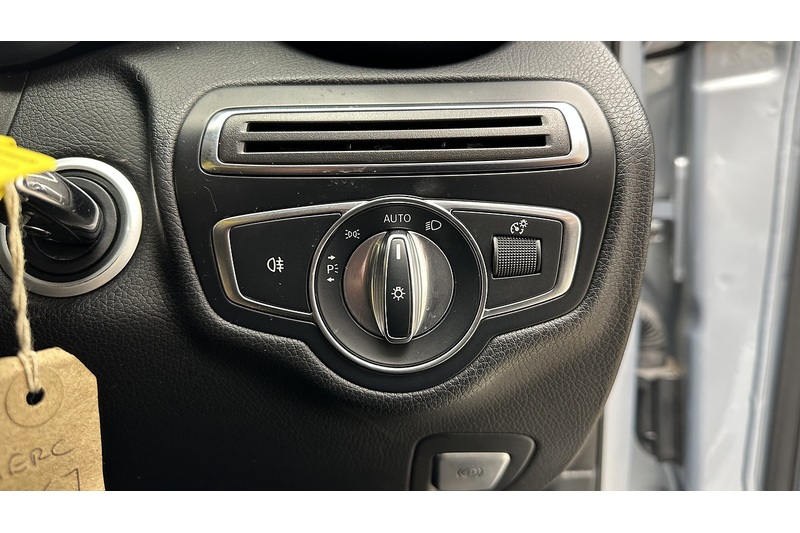Mercedes-Benz C Class C220d Sport - U1677