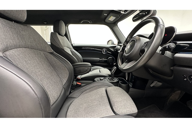 MINI Electric Hatch Cooper SE Level 2 - U1691