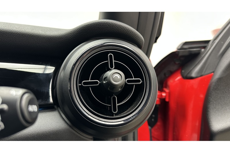 MINI Electric Hatch Cooper SE Level 2 - U1691