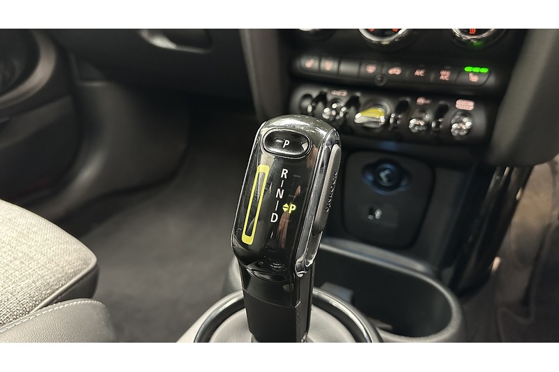 MINI Electric Hatch Cooper SE Level 2 - U1691