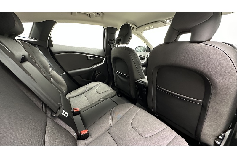 Volvo V40 Cross Country T3 - U1710