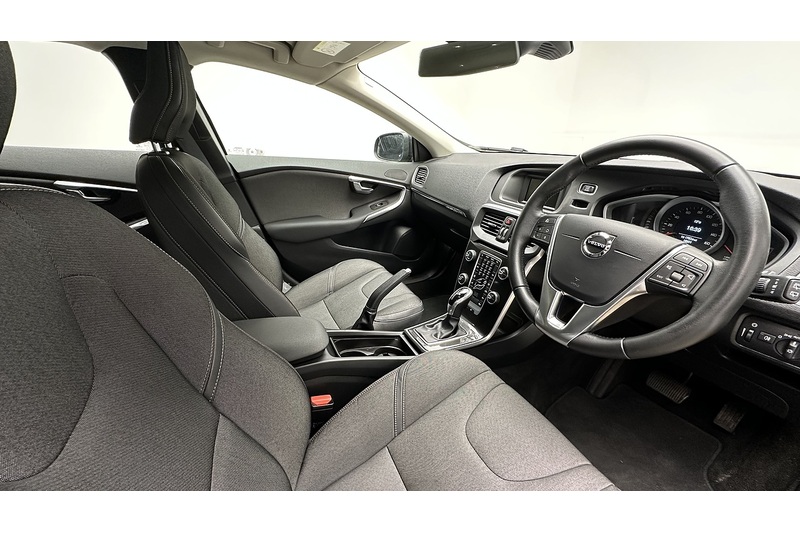 Volvo V40 Cross Country T3 - U1710