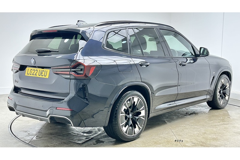 BMW iX3 M Sport Pro - U1718