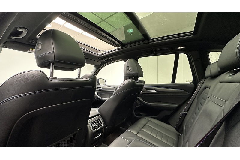 BMW iX3 M Sport Pro - U1718