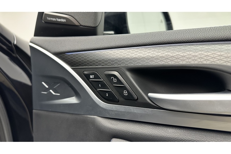 BMW iX3 M Sport Pro - U1718