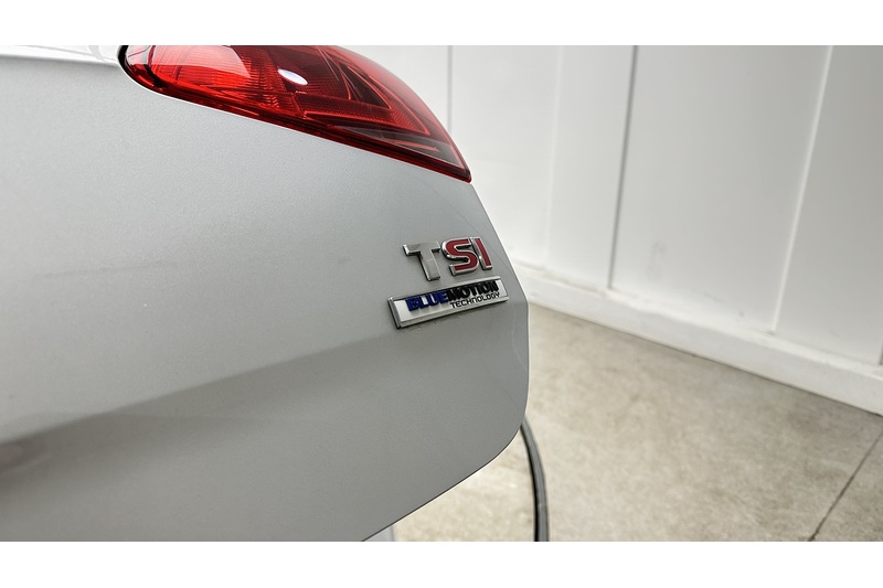 Volkswagen Golf TSI BlueMotion Tech GT - U1736