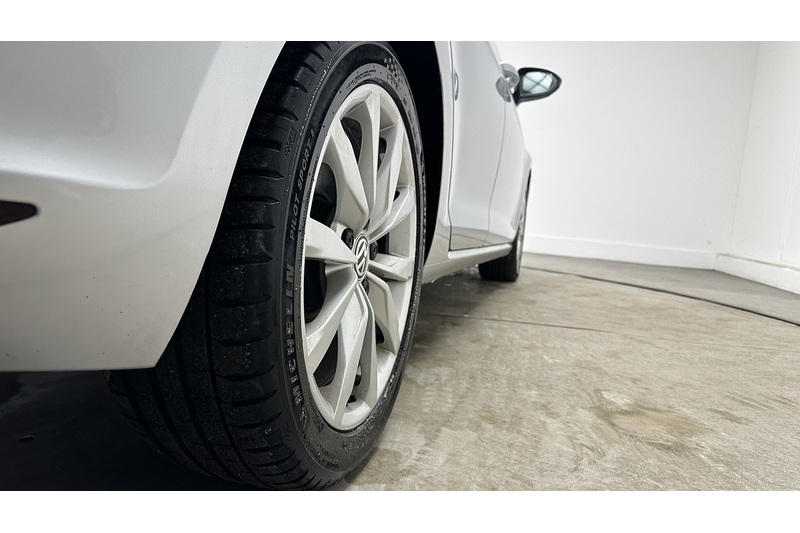 Volkswagen Golf TSI BlueMotion Tech GT - U1736