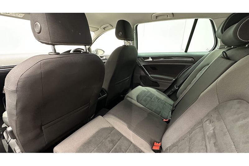 Volkswagen Golf TSI BlueMotion Tech GT - U1736