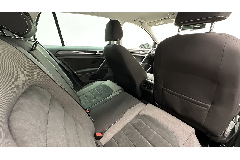 Volkswagen Golf TSI BlueMotion Tech GT - U1736