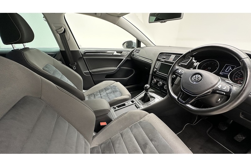 Volkswagen Golf TSI BlueMotion Tech GT - U1736