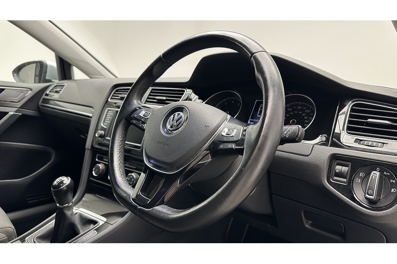 Volkswagen Golf TSI BlueMotion Tech GT - U1736